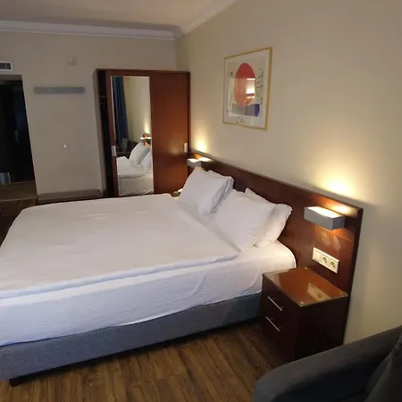 Otel Feronya