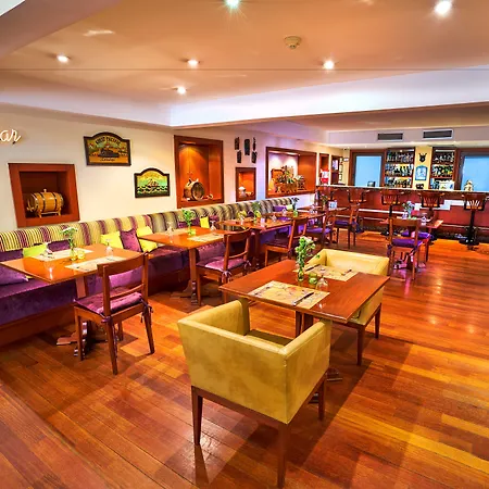 Hotel Feronya 4*