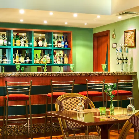 Otel Feronya