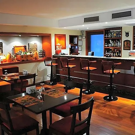 Otel Feronya 4*