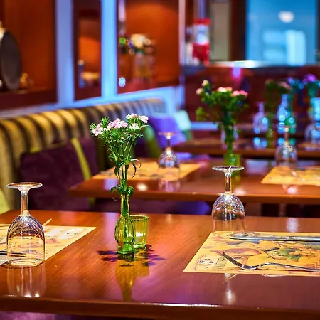 Otel Feronya 4*