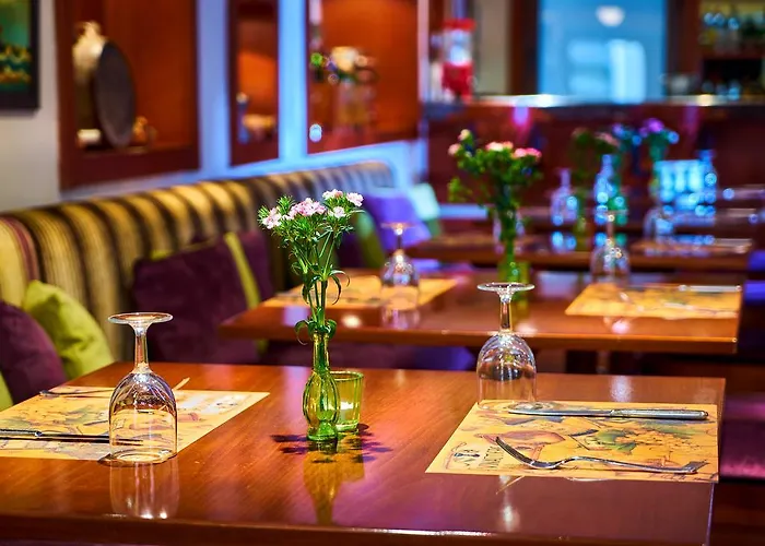 Отель Feronya 4*